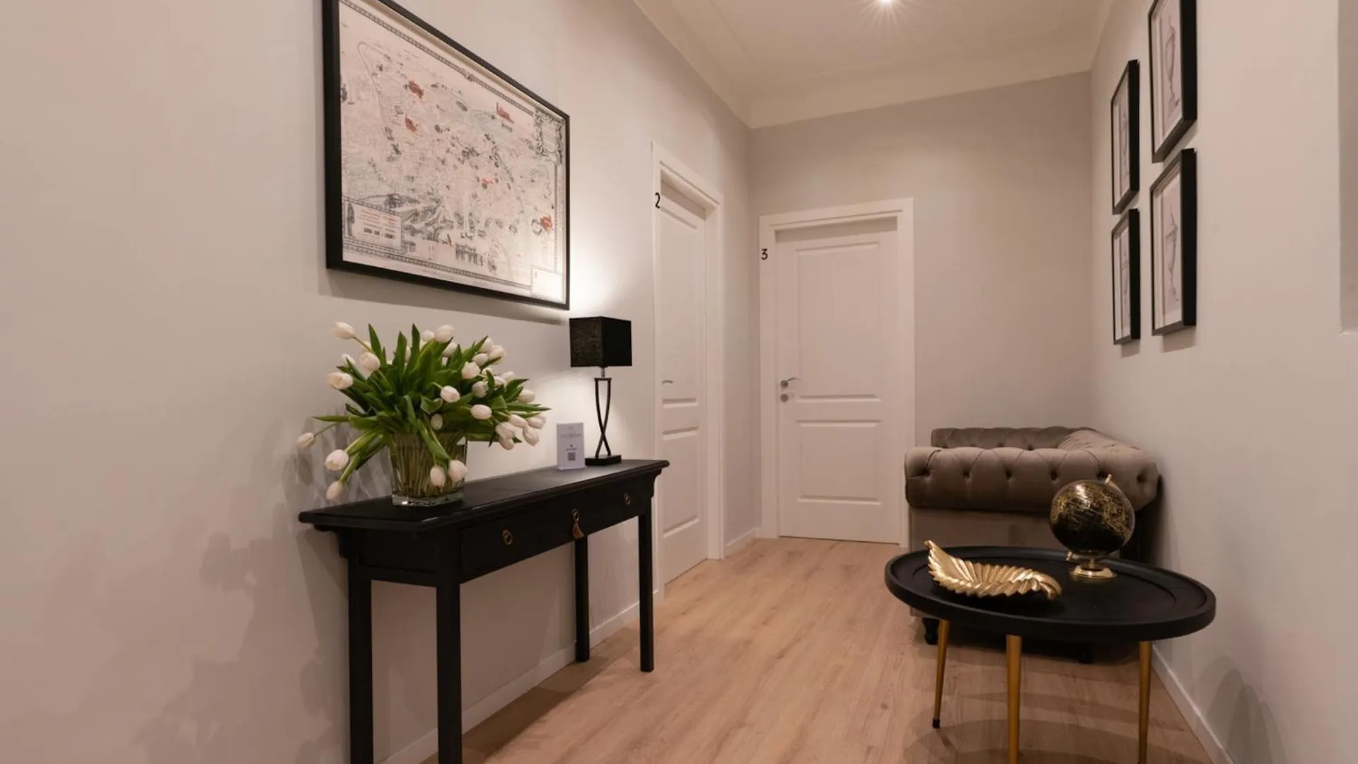 Guest house Residenza Lucrezio Hotel Rome Italy