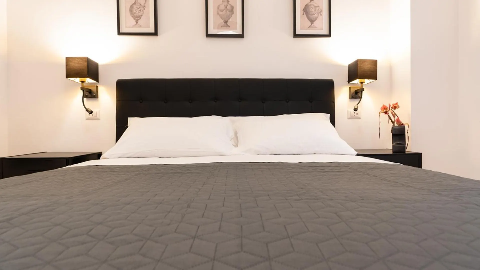 Residenza Lucrezio Hotel Rome Italy